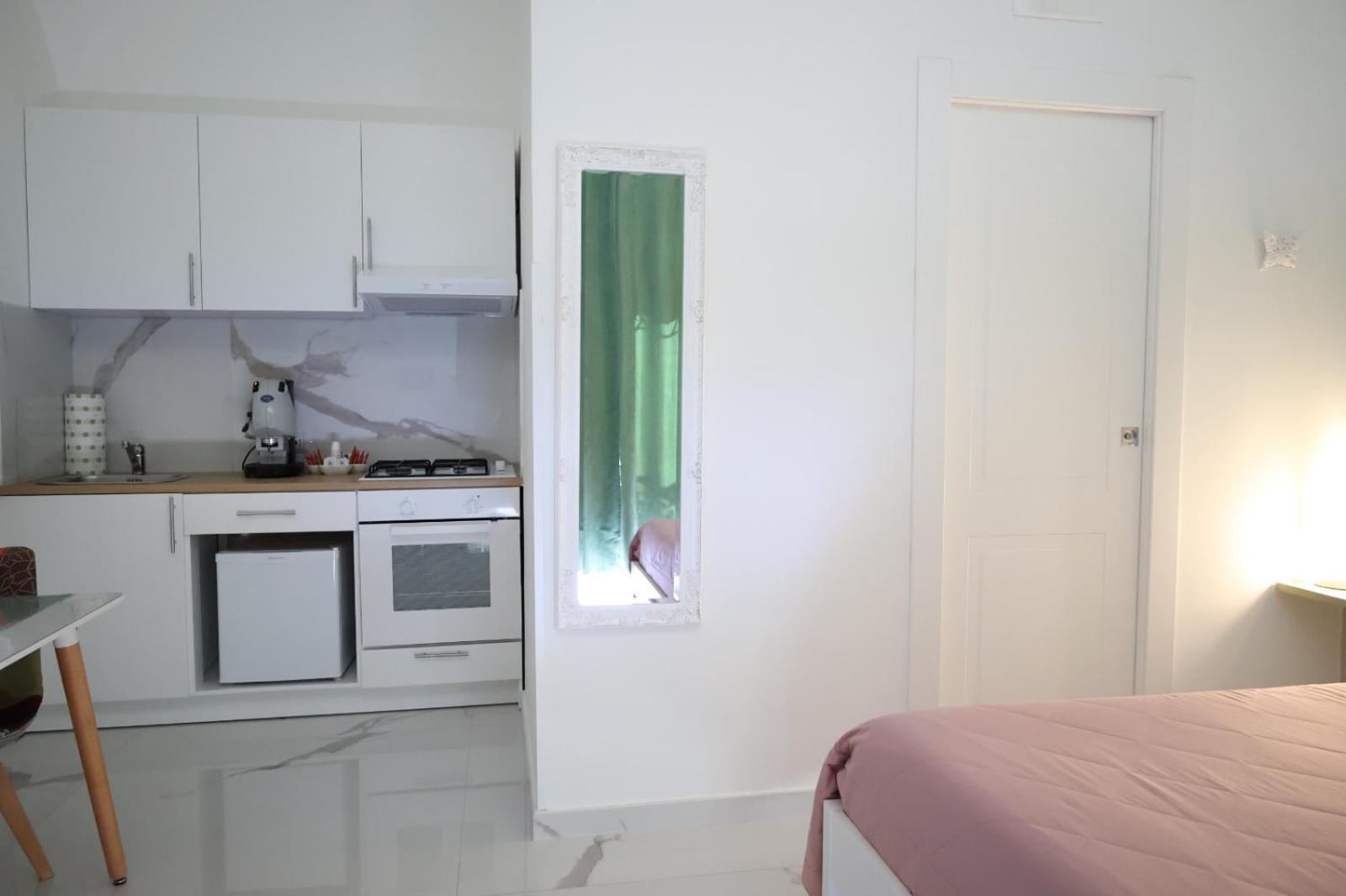 Sole Apartments Сарно Екстериор снимка