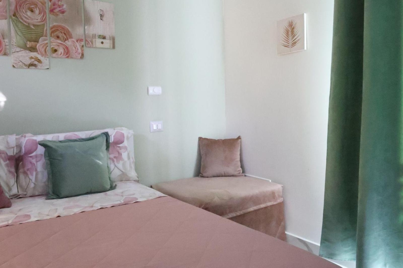 Sole Apartments Сарно Екстериор снимка